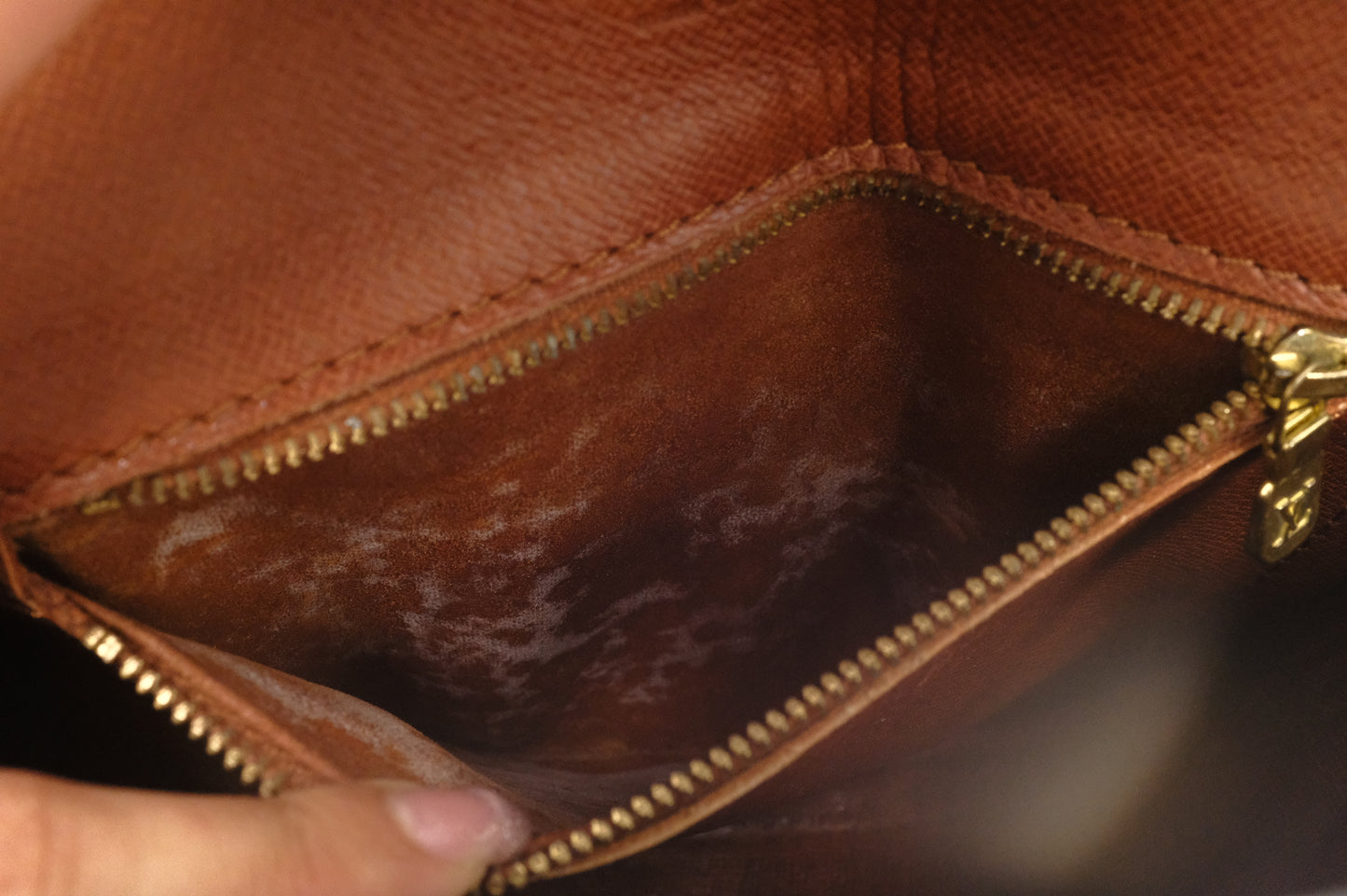 Louis Vuitton Chantilly PM in Monogram Canvas