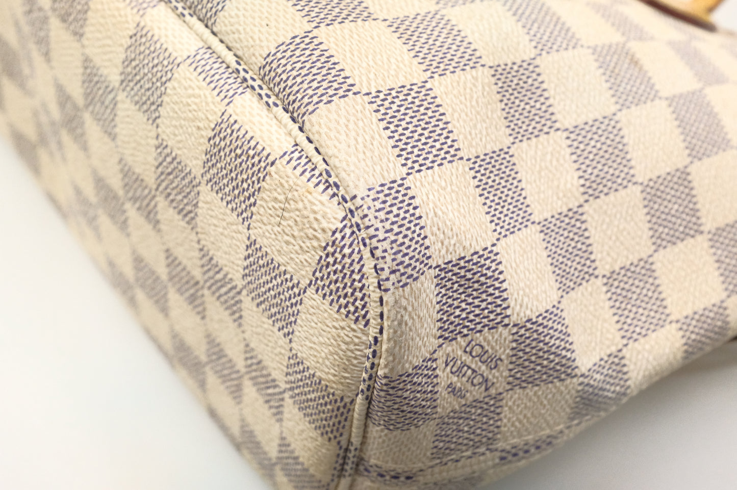 Louis Vuitton Neverfull PM in Damier Azur Canvas