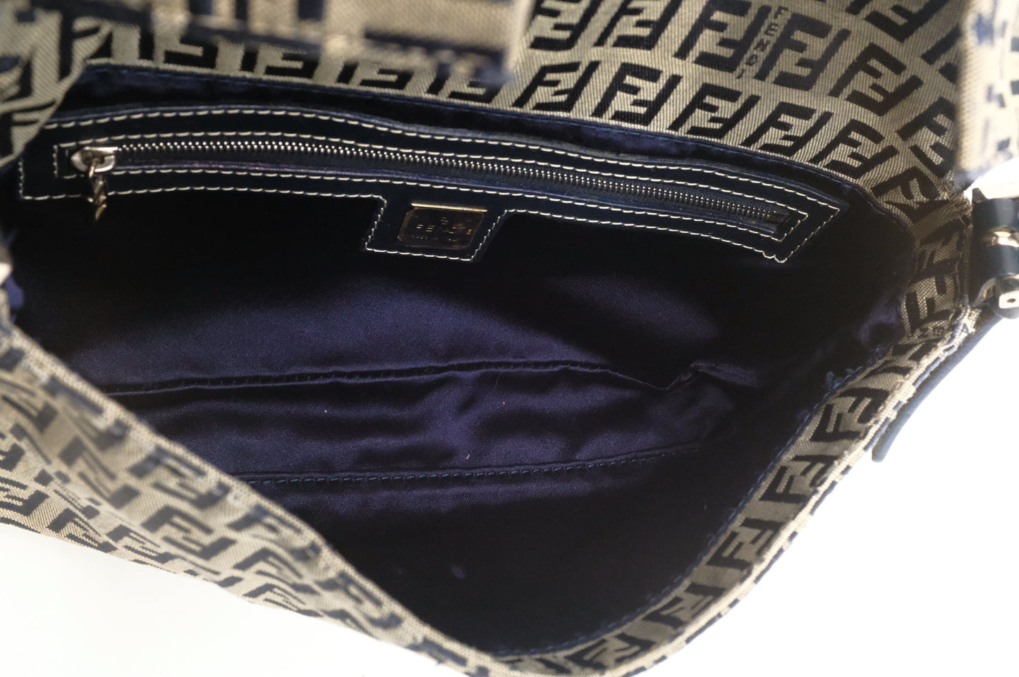 Fendi Baguette in Navy Zucchino Canvas