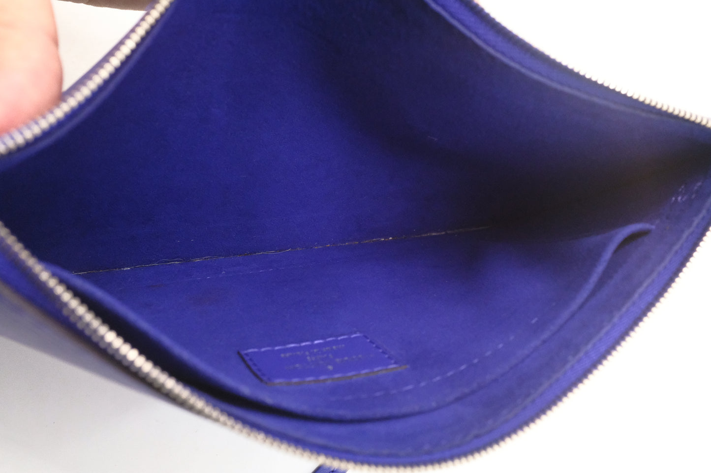 Louis Vuitton Neverfull MM in Purple Epi Leather