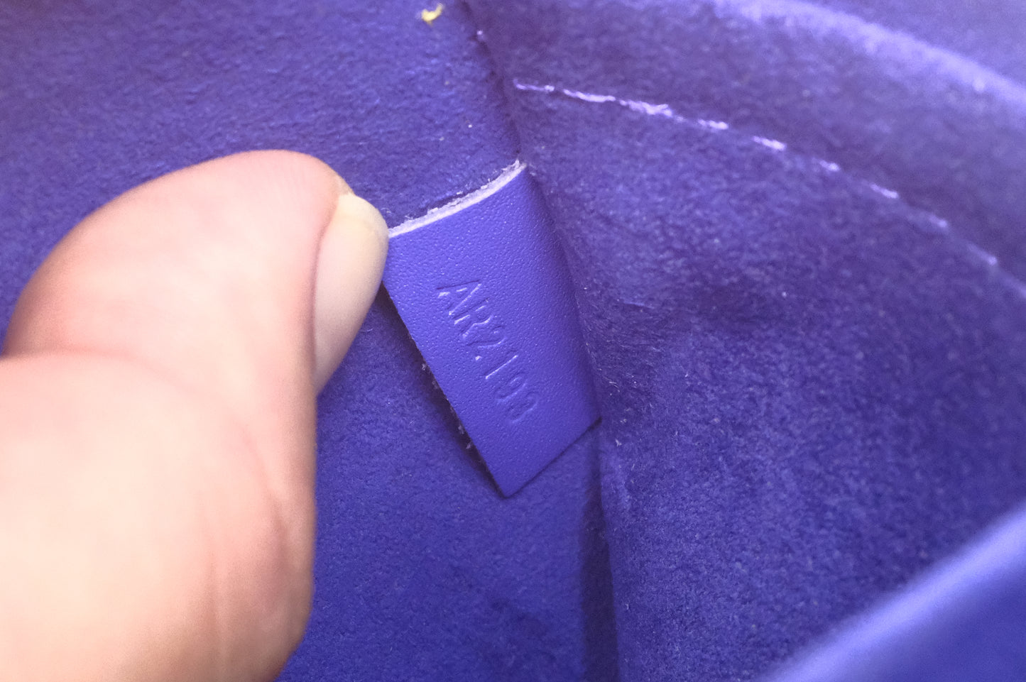 Louis Vuitton Neverfull MM in Purple Epi Leather