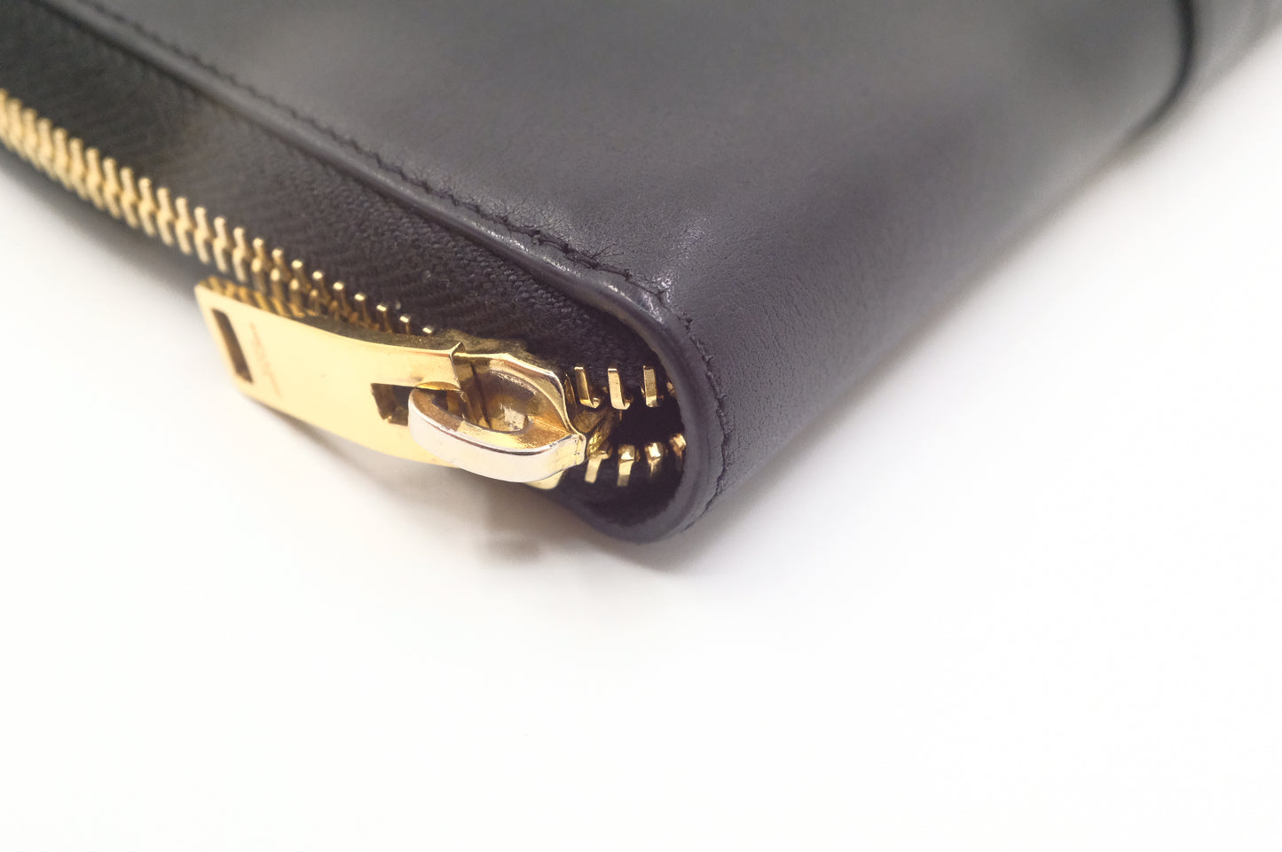 YSL Saint Laurent Zippy Wallet in Black Leather