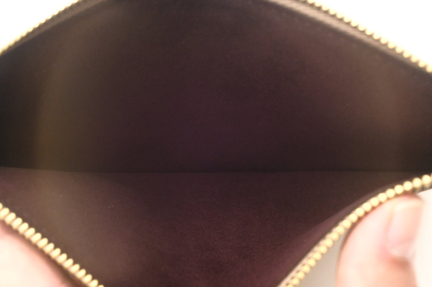Louis Vuitton Neverfull MM in Turtledove Empreinte Leather