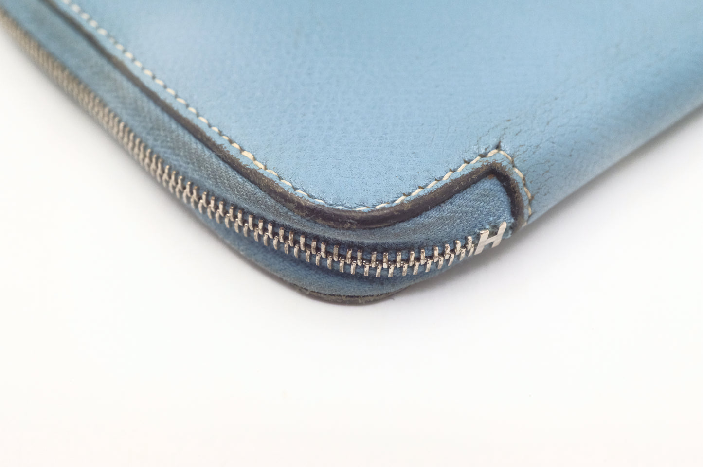 Hermes Globetrotter Zip Agenda in Blue Leather
