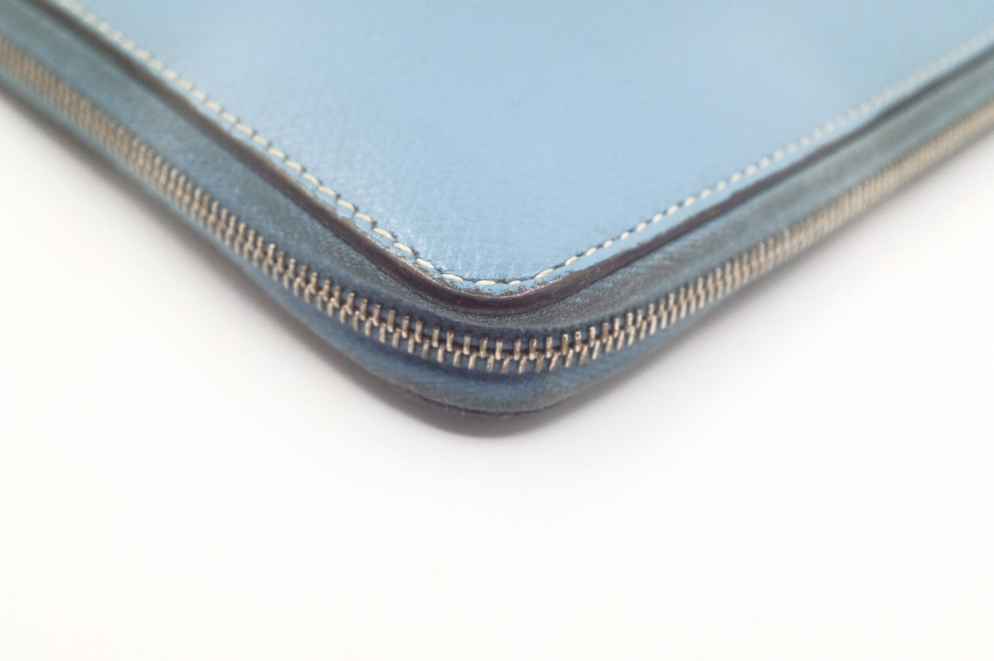 Hermes Globetrotter Zip Agenda in Blue Leather