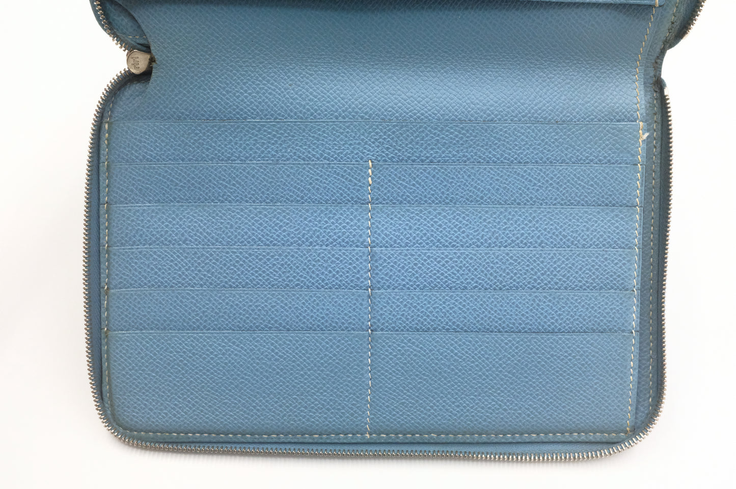Hermes Globetrotter Zip Agenda in Blue Leather