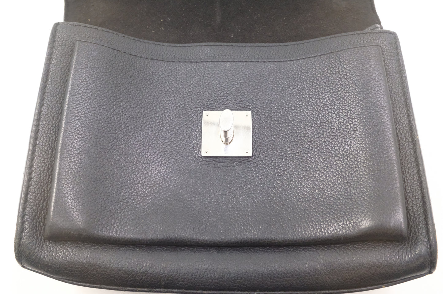 Louis Vuitton MyLockMe Chain Pochette in Black Leather