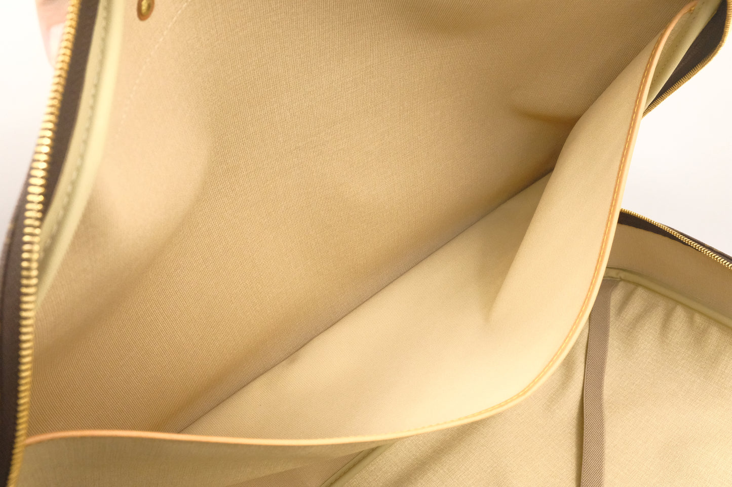 Louis Vuitton Alize 3 Pouches in Monogram Canvas