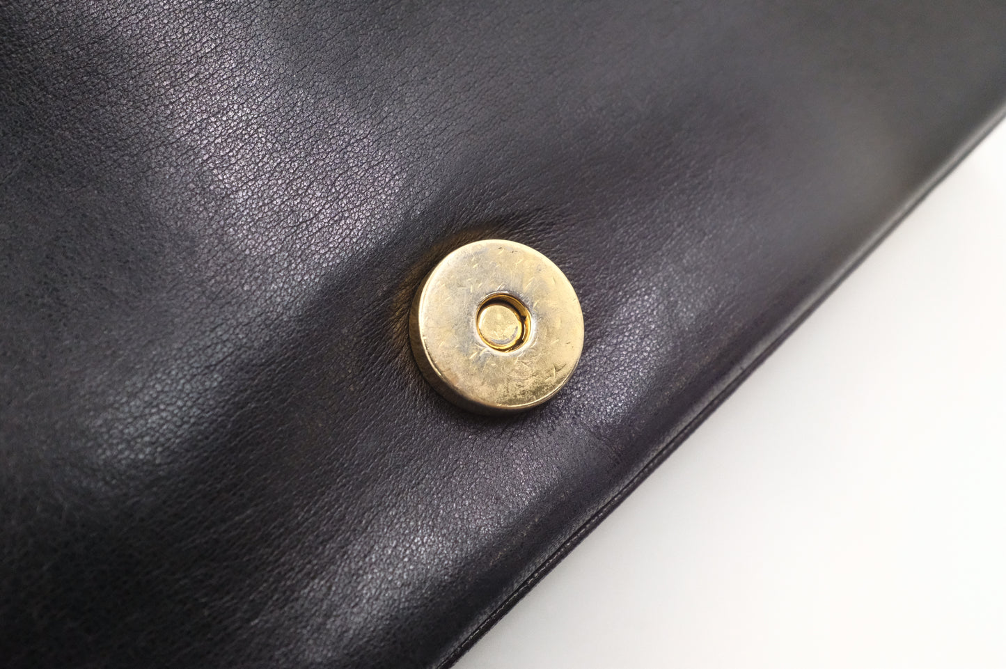 Chanel Shoulder Bag in Black Matelasse Lambskin Leather
