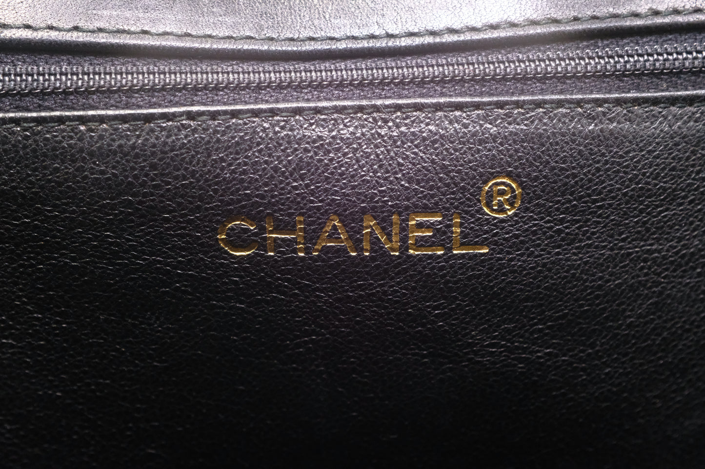 Chanel Shoulder Bag in Black Matelasse Lambskin Leather