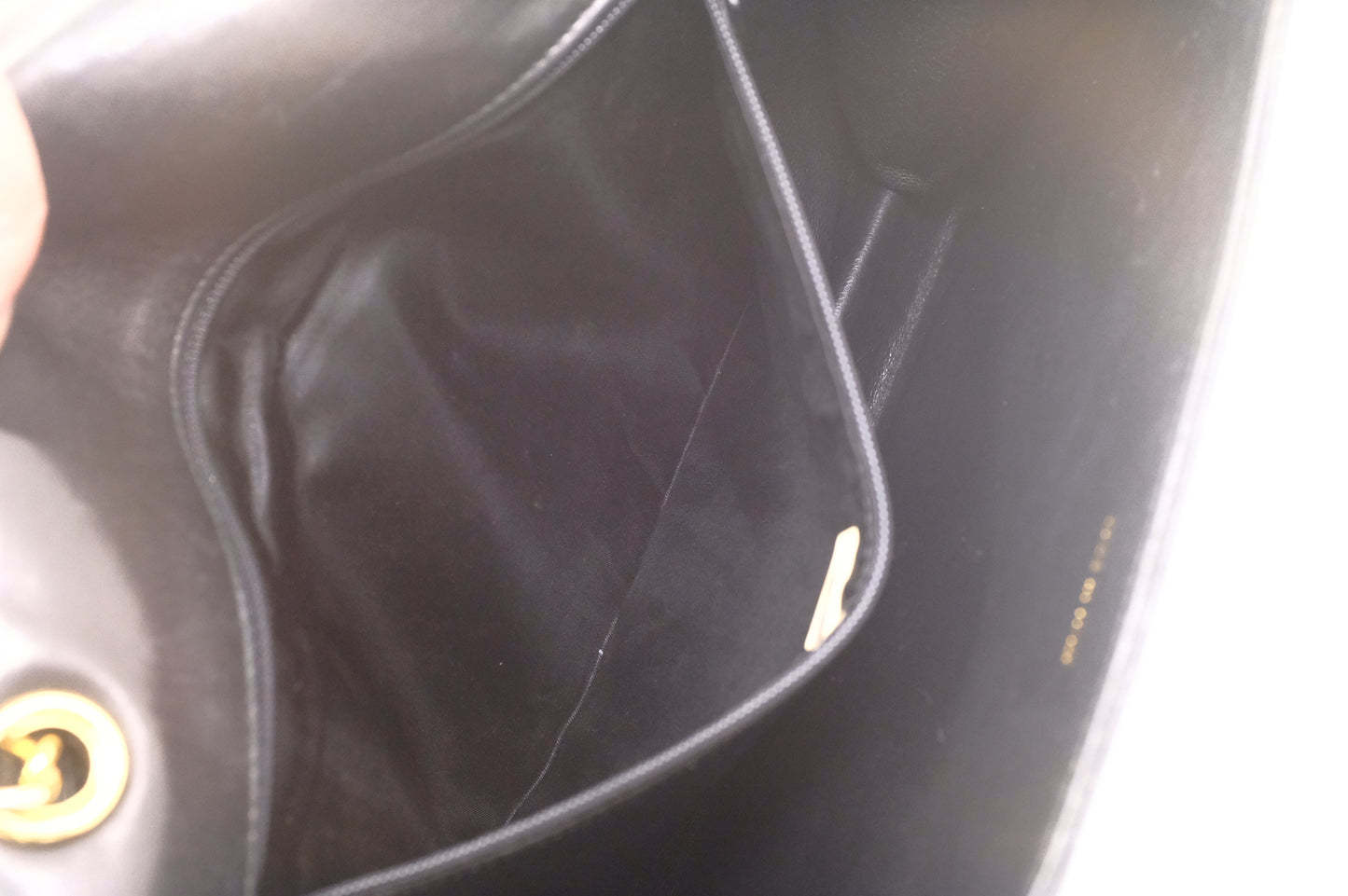 Chanel Shoulder Bag in Black Matelasse Lambskin Leather