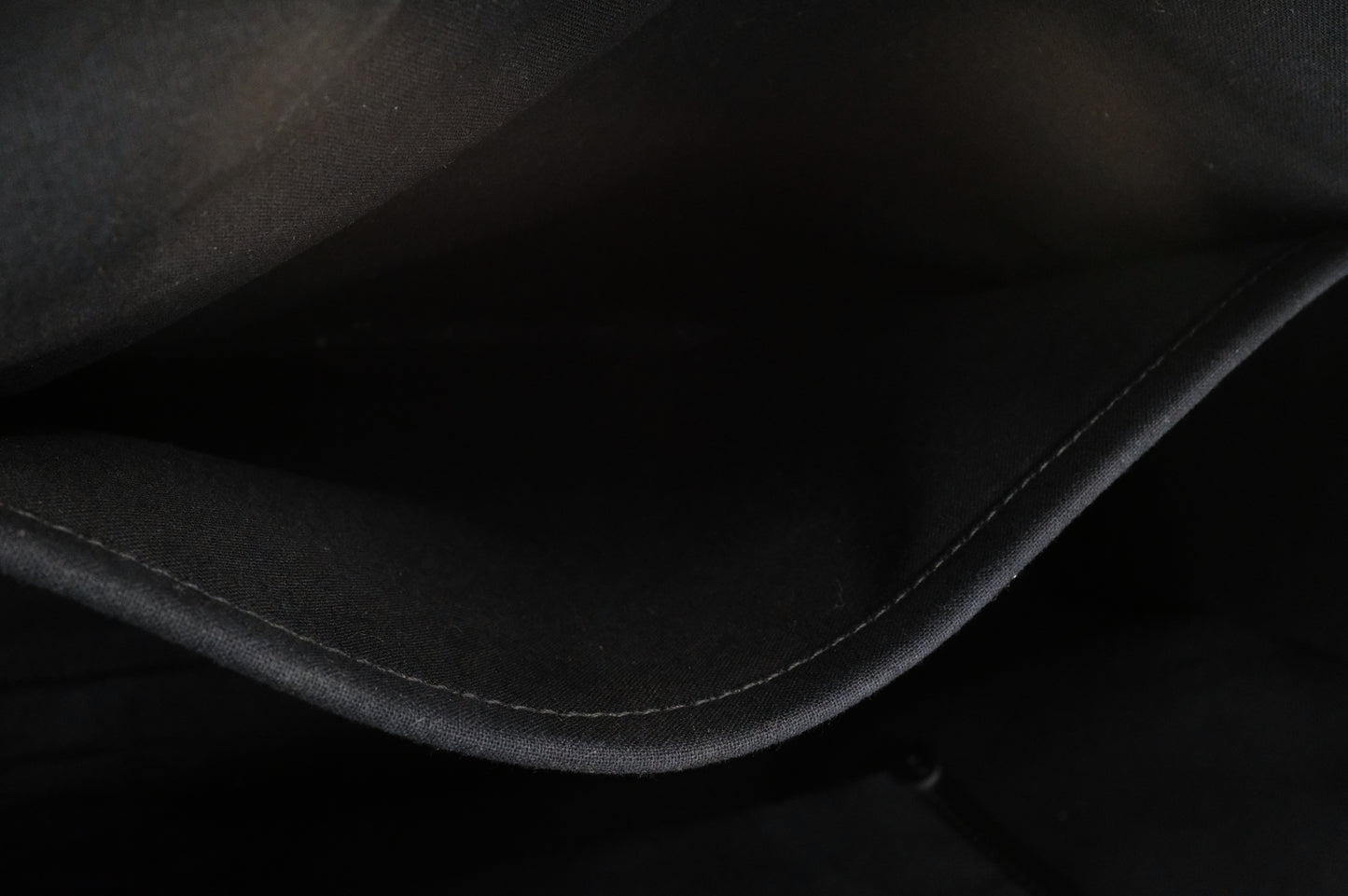 Balenciaga Neo Navy Large Tote in Off-White Canvas and Black Leather