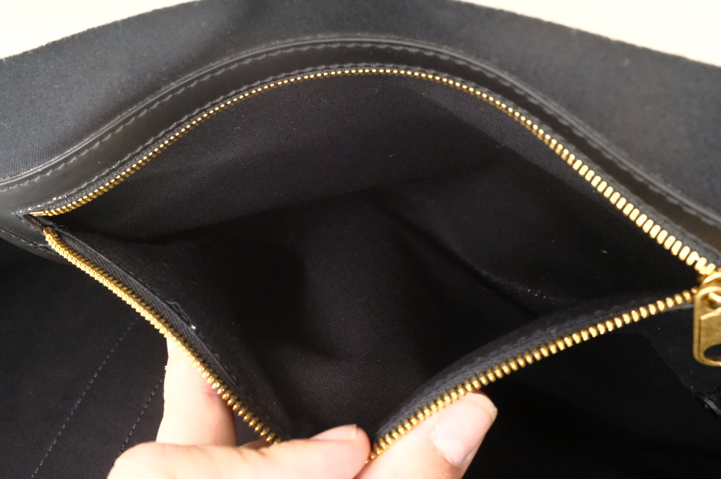 Balenciaga Neo Navy Large Tote in Off-White Canvas and Black Leather