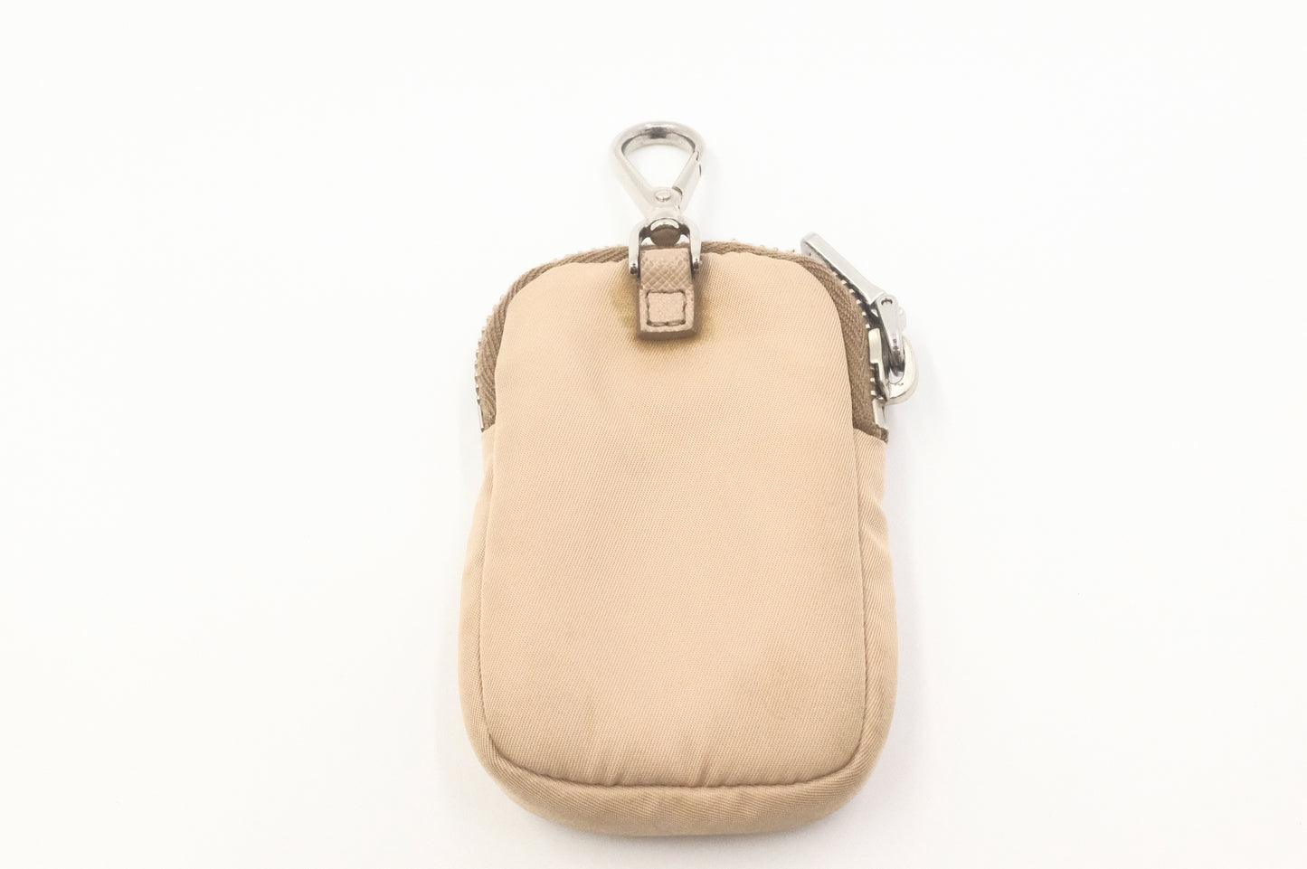 Prada Re-Edition 2005 in Beige Nylon