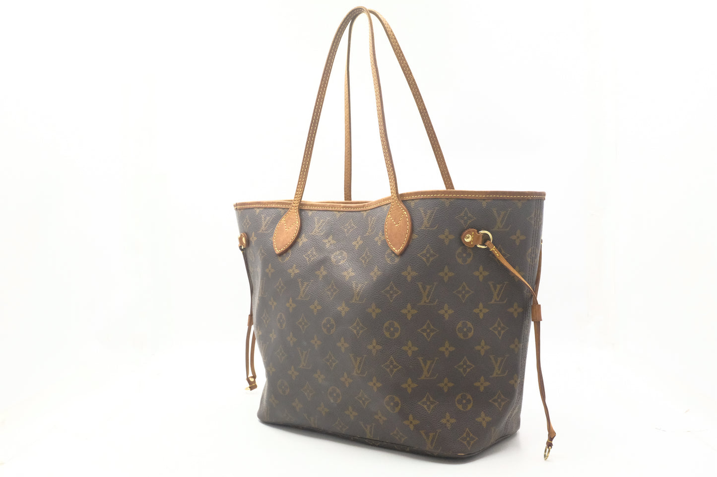 Louis Vuitton Neverfull MM in Monogram Canvas