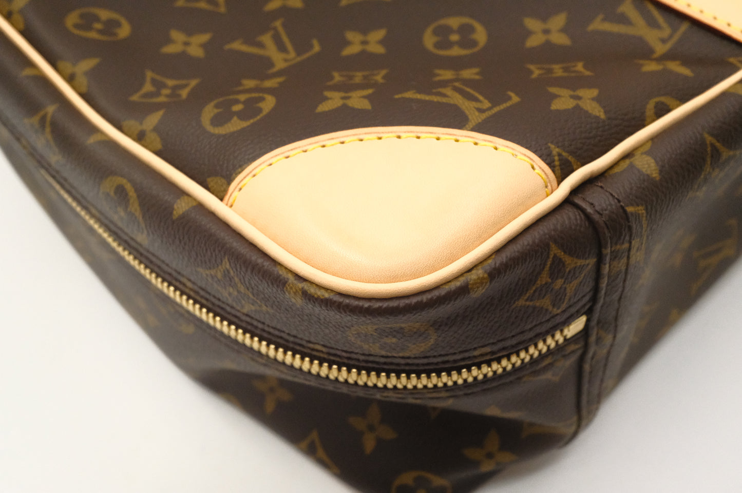 Louis Vuitton Sirius 45 in Monogram Canvas