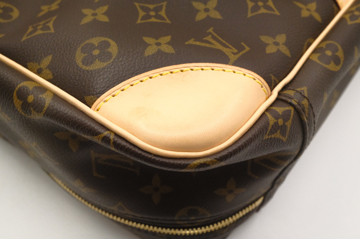 Louis Vuitton Sirius 45 in Monogram Canvas