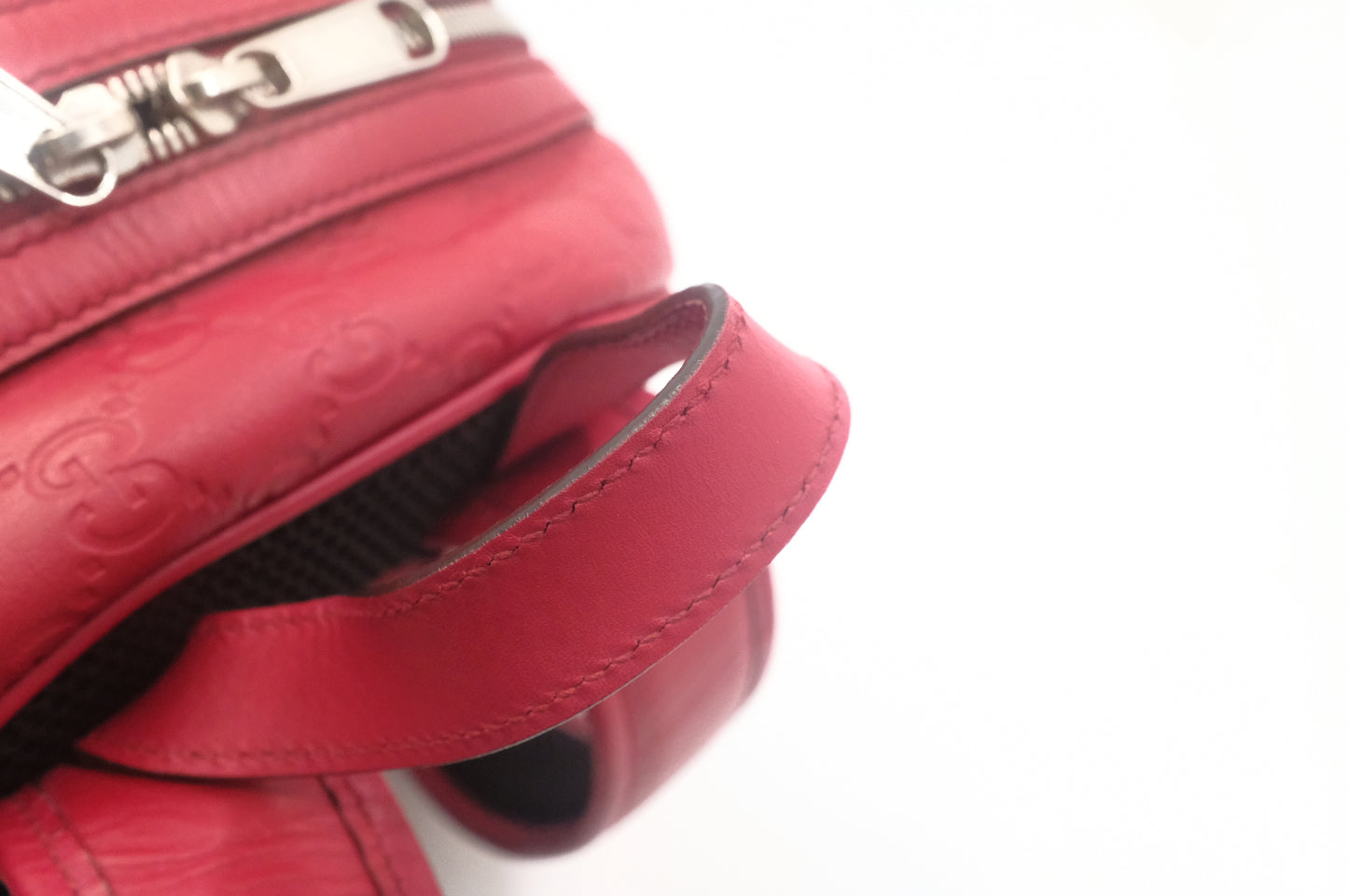 Gucci Backpack in Red Guccissima Leather