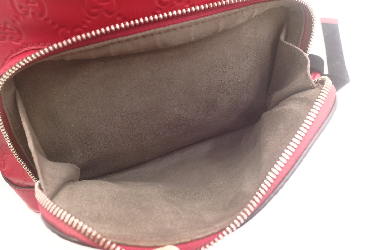 Gucci Backpack in Red Guccissima Leather