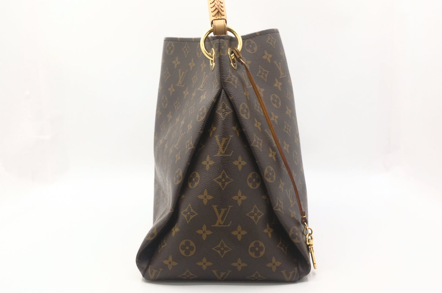 Louis Vuitton Artsy MM in Monogram Canvas