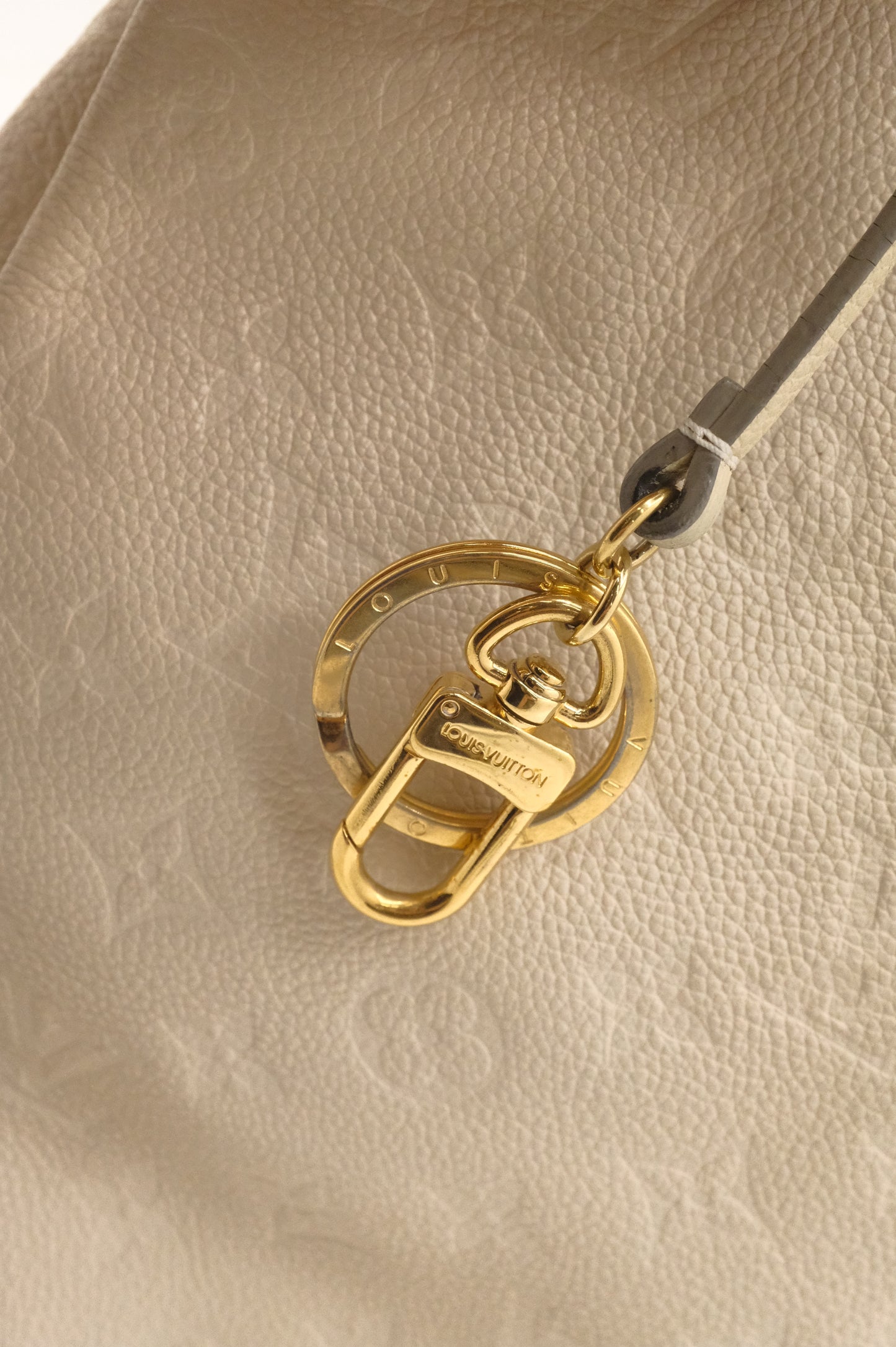 Artsy MM in Neige Empreinte Leather