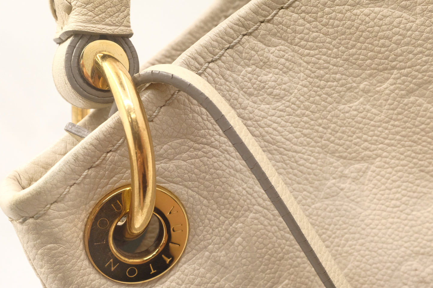 Artsy MM in Neige Empreinte Leather