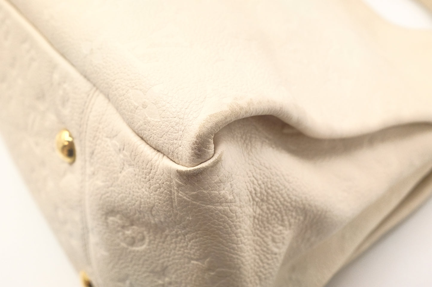 Artsy MM in Neige Empreinte Leather