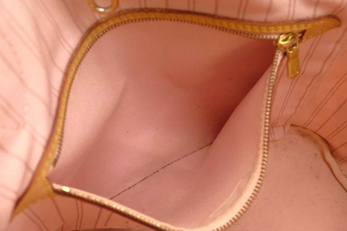 Louis Vuitton Tahitienne Neverfull MM in Damier Azur with Rose Ballerine Canvas
