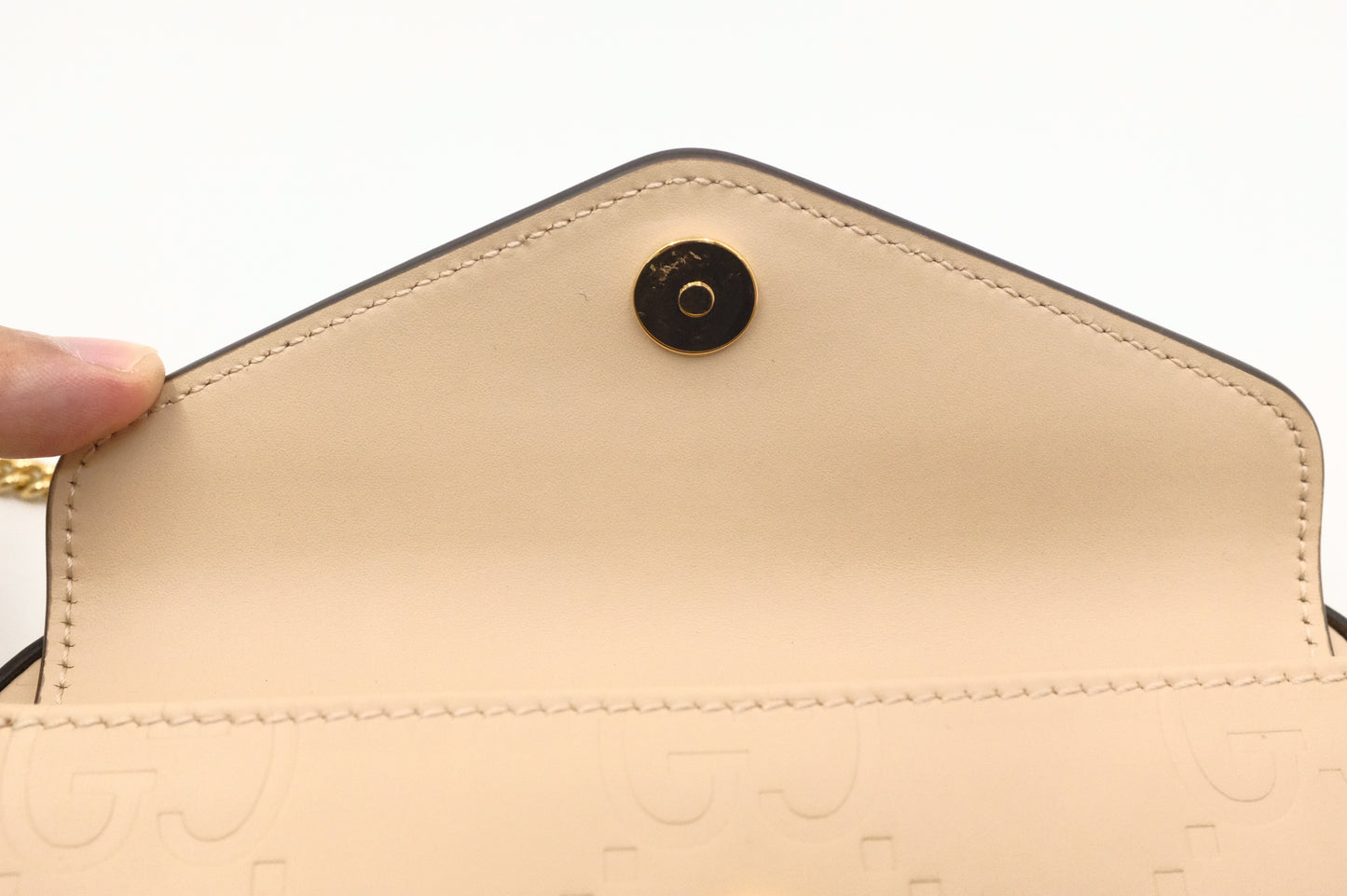 Gucci Mini Shoulder Bag in Ivory Leather