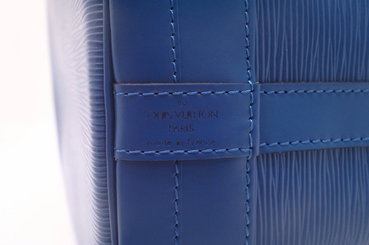 Louis Vuitton Noe in Blue Epi Leather