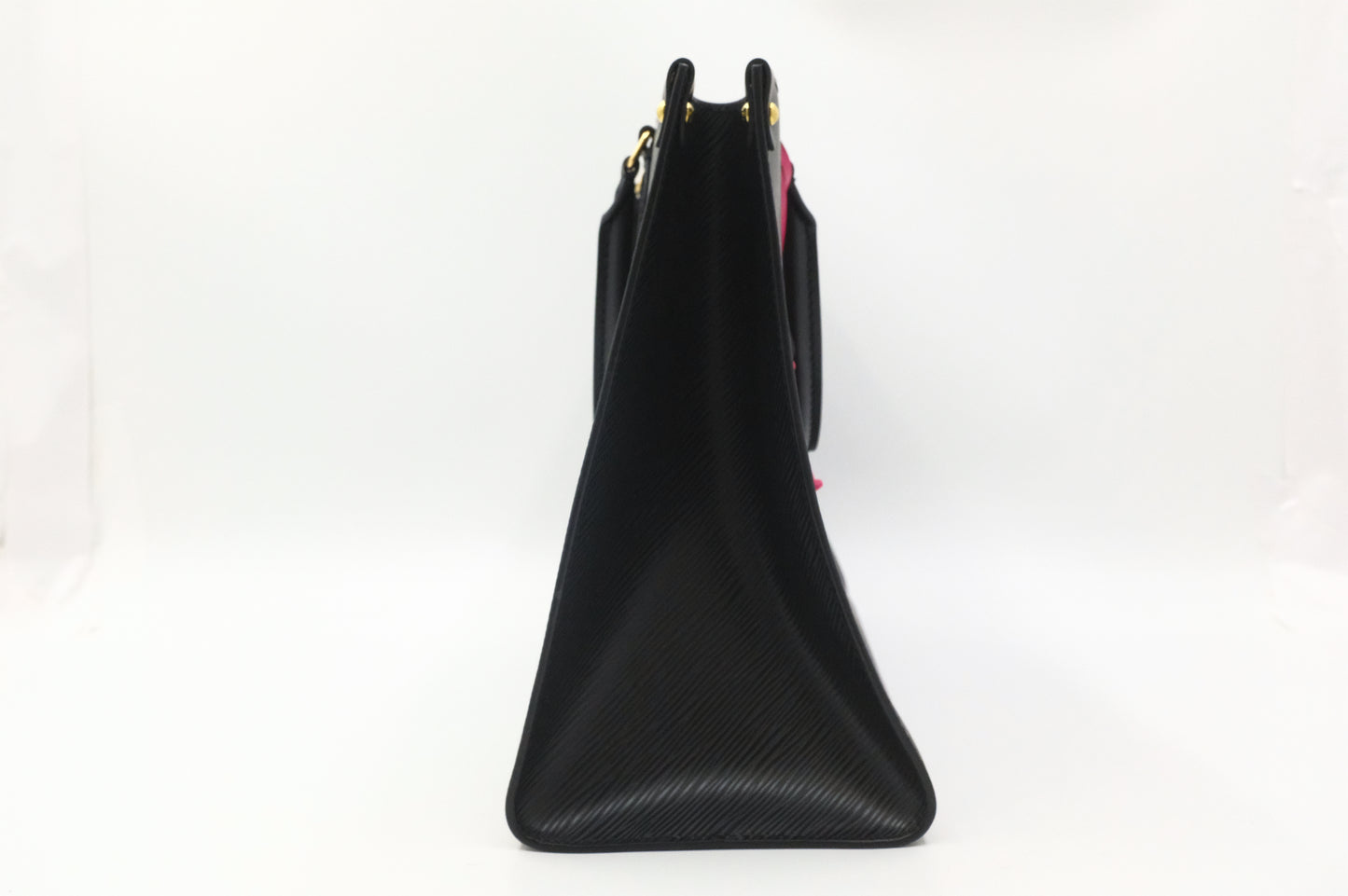 Louis Vuitton OnTheGo MM in Black Epi Leather