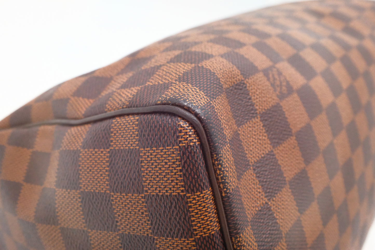 Louis Vuitton Speedy 30 in Damier Ebene Canvas