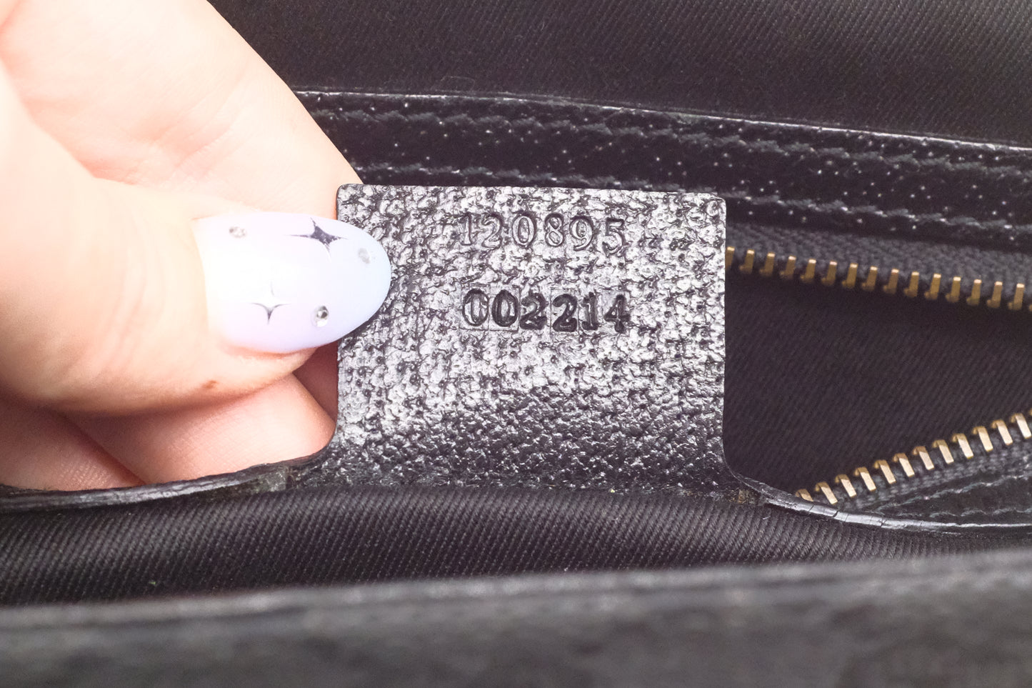 Gucci Handbag in Black GG Canvas