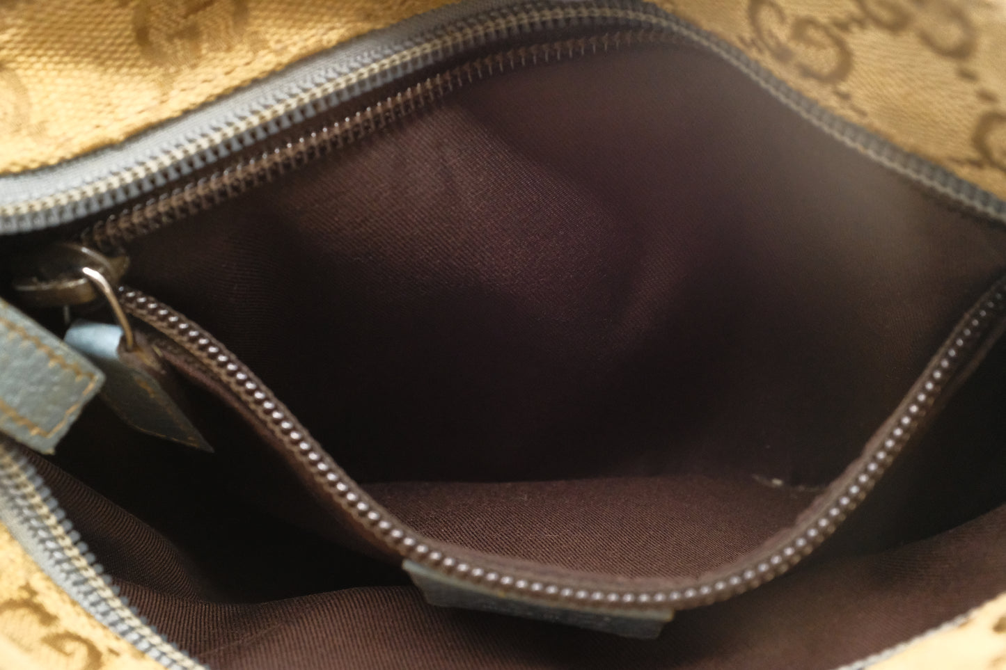 Gucci Crossbody in GG Canvas and Blue Leather