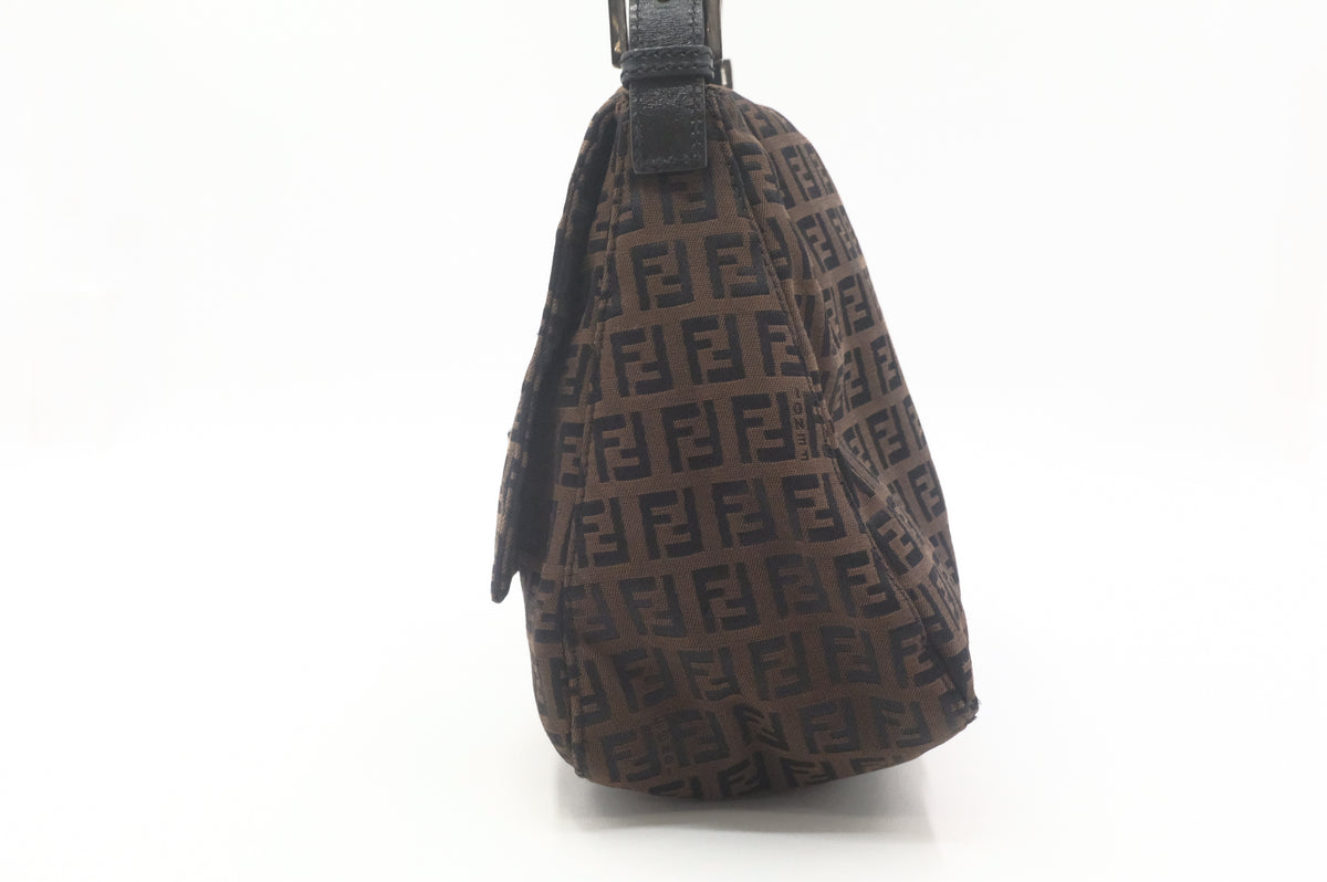 Fendi Mamma Baguette in Dark Brown Zucchino Canvas