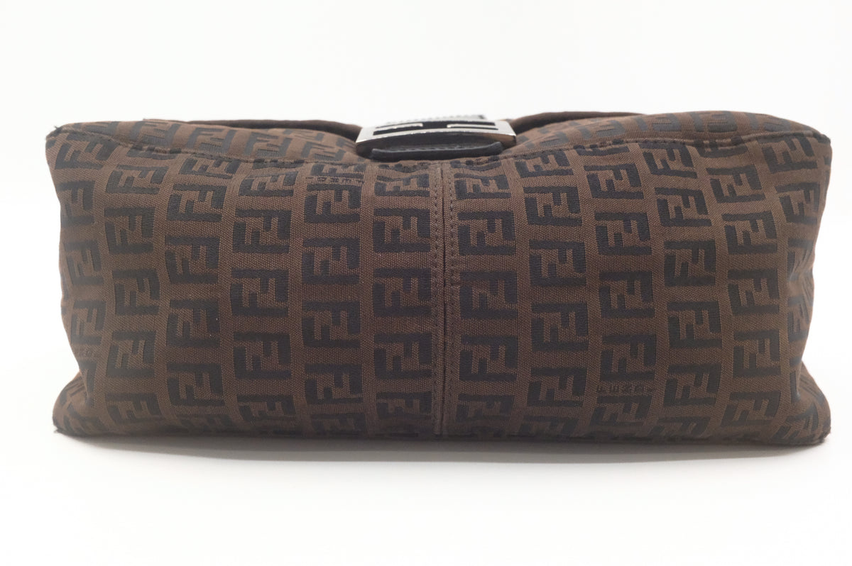 Fendi Mamma Baguette in Dark Brown Zucchino Canvas