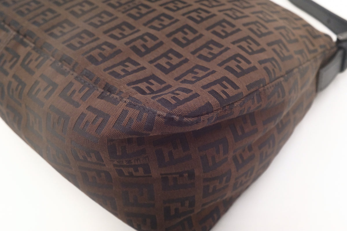 Fendi Mamma Baguette in Dark Brown Zucchino Canvas