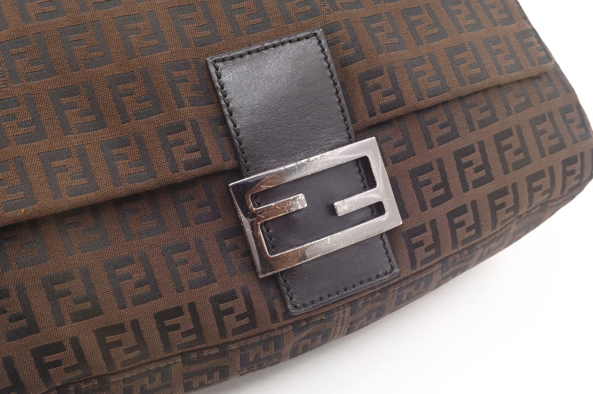 Fendi Mamma Baguette in Dark Brown Zucchino Canvas