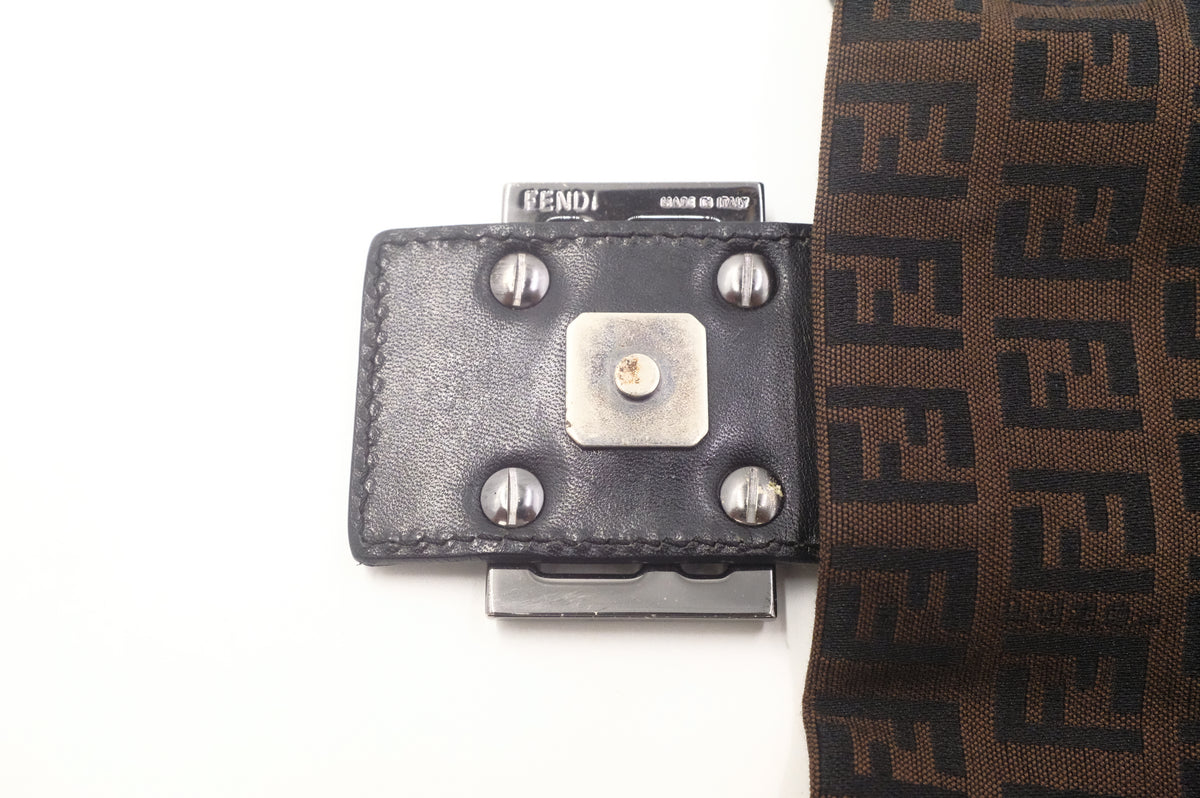 Fendi Mamma Baguette in Dark Brown Zucchino Canvas