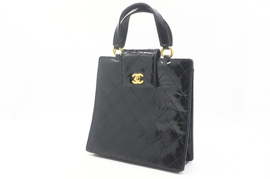 Chanel Handbag in Black Matelasse Patent Leather