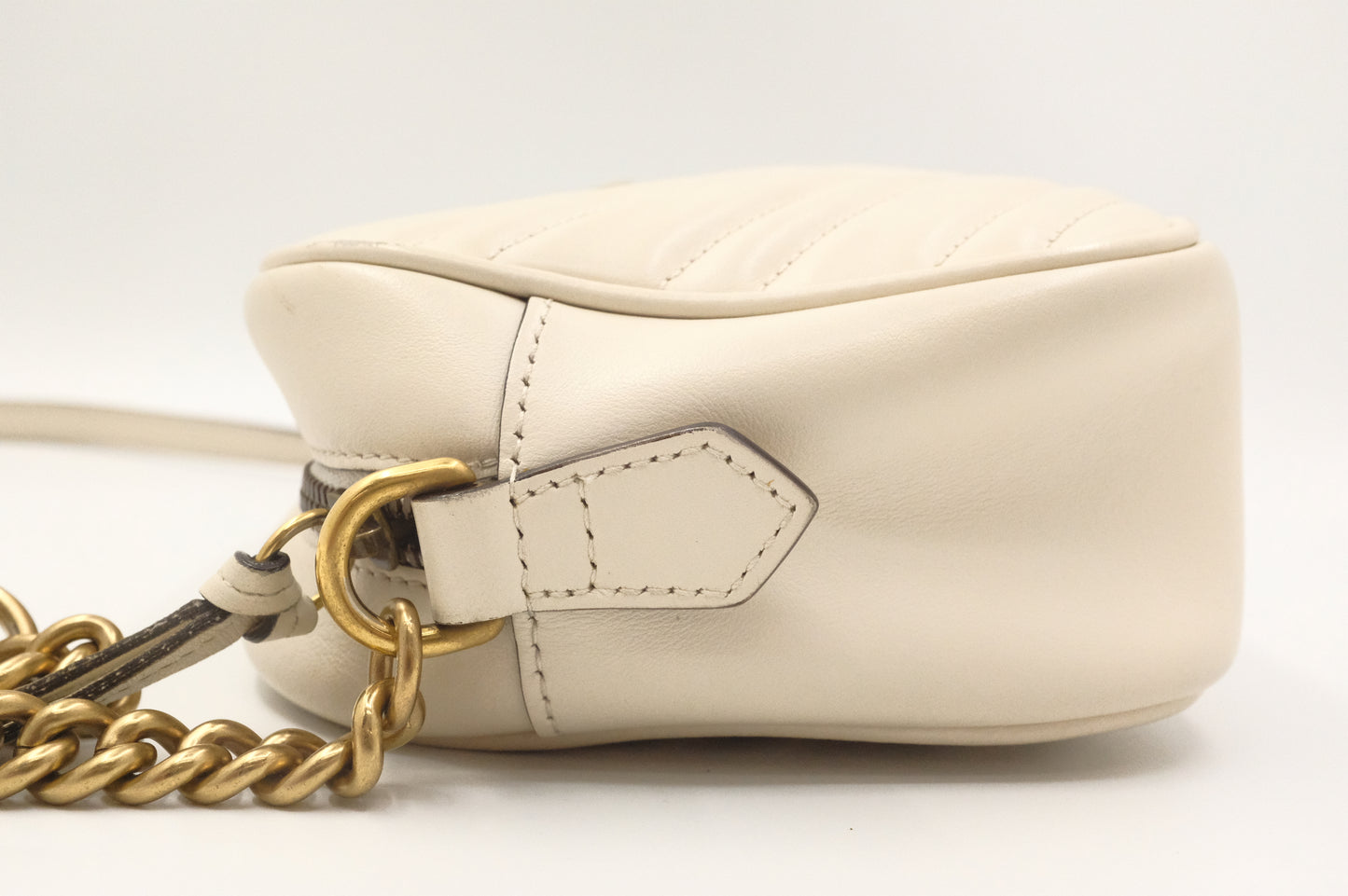 Gucci Marmont Crossbody in White Leather