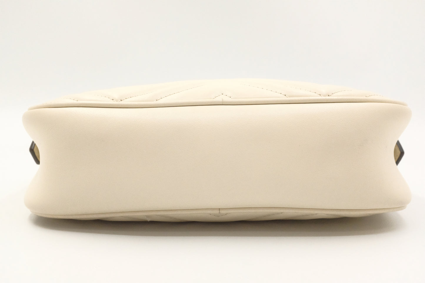Gucci Marmont Crossbody in White Leather