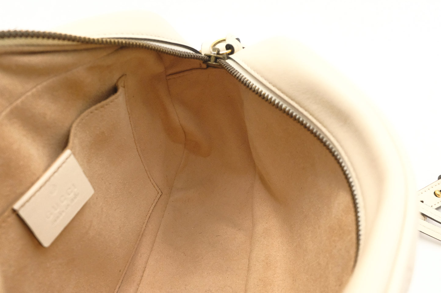 Gucci Marmont Crossbody in White Leather