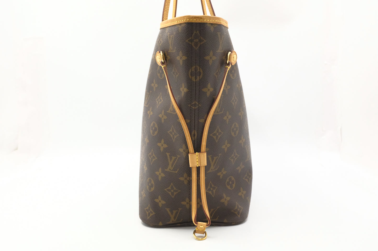 Louis Vuitton Neverfull MM in Monogram Canvas