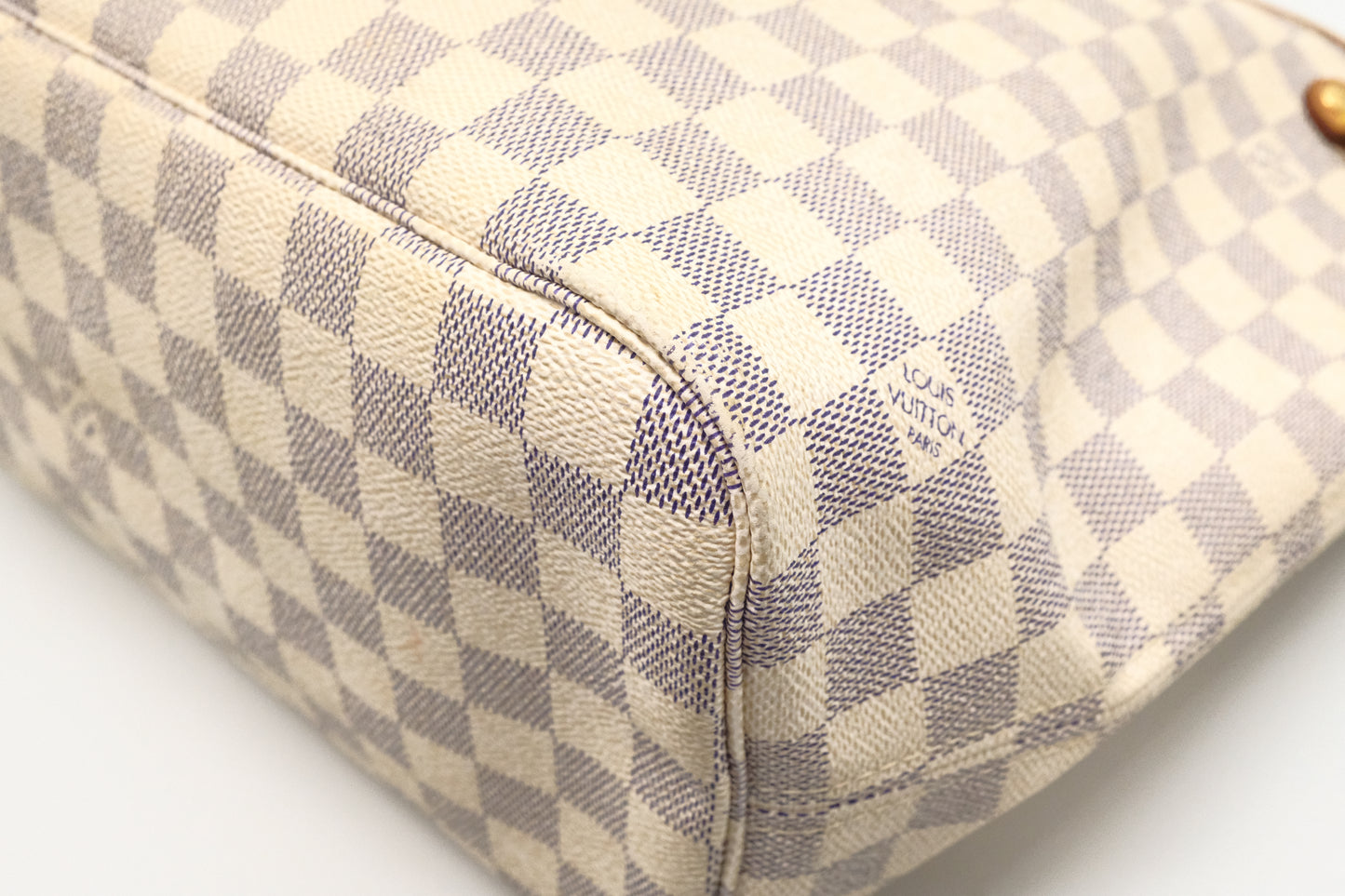 Louis Vuitton Neverfull MM in Damier Azur Canvas