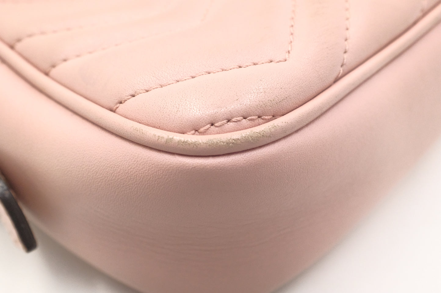 Gucci Marmont Crossbody in Pink Leather