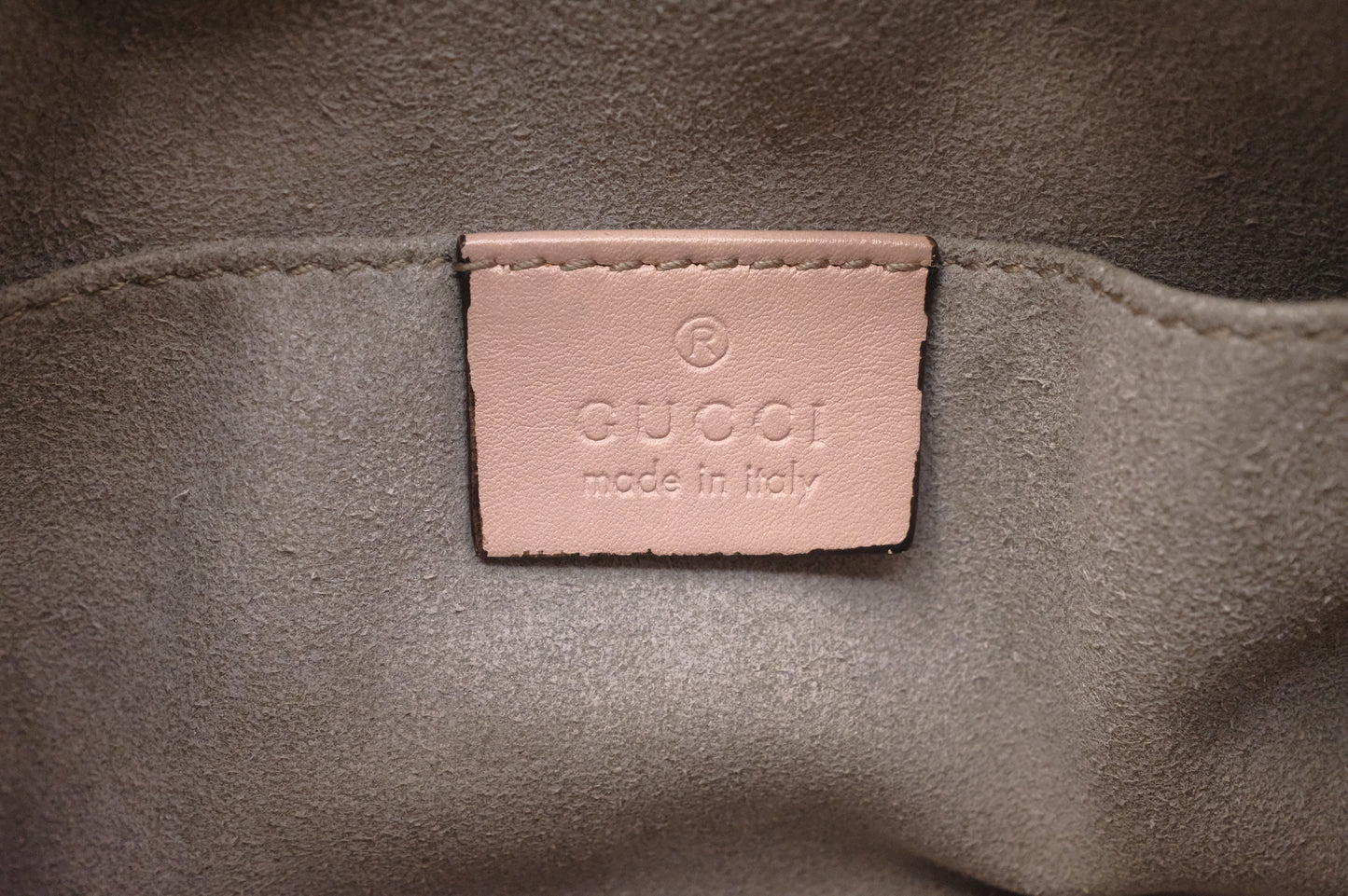 Gucci Marmont Crossbody in Pink Leather