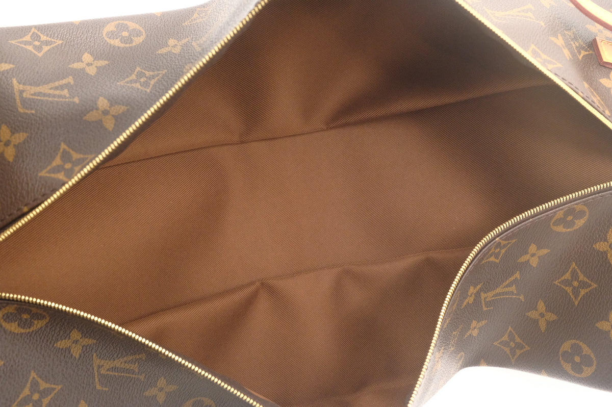 Louis Vuitton Shoe Pouch in Monogram Canvas