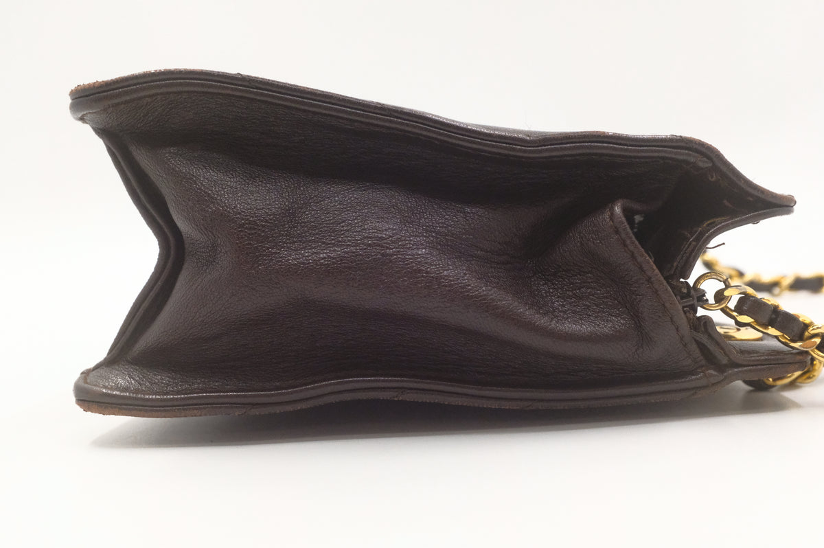 Chanel Chevron Crossbody in Brown Leather