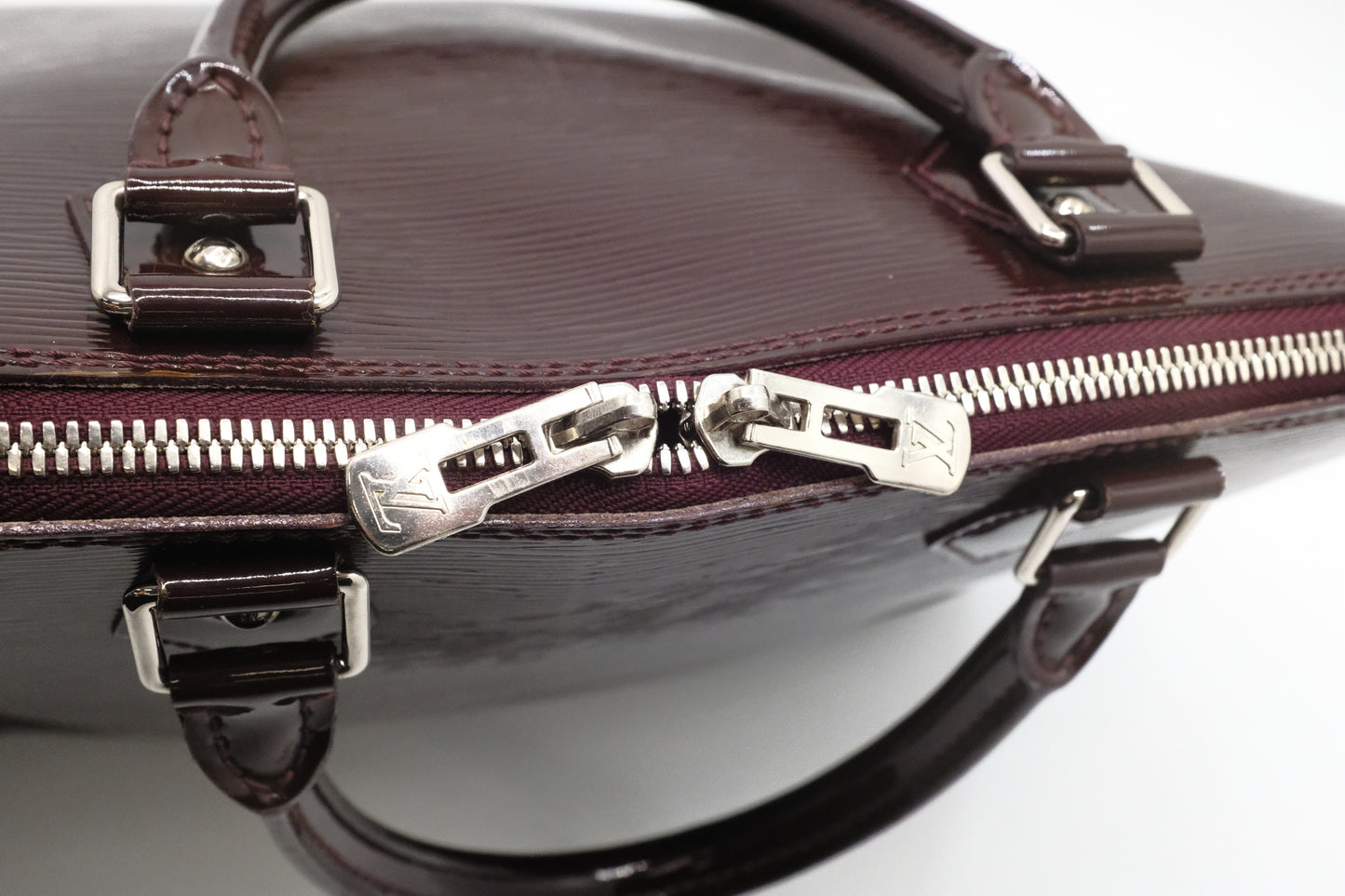 Louis Vuitton Alma GM in Burgundy Electric Epi Leather
